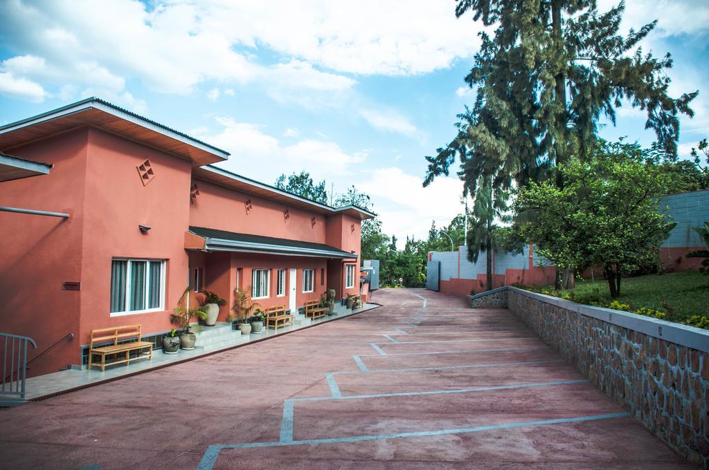 5 Swiss Hotel Кигали Екстериор снимка